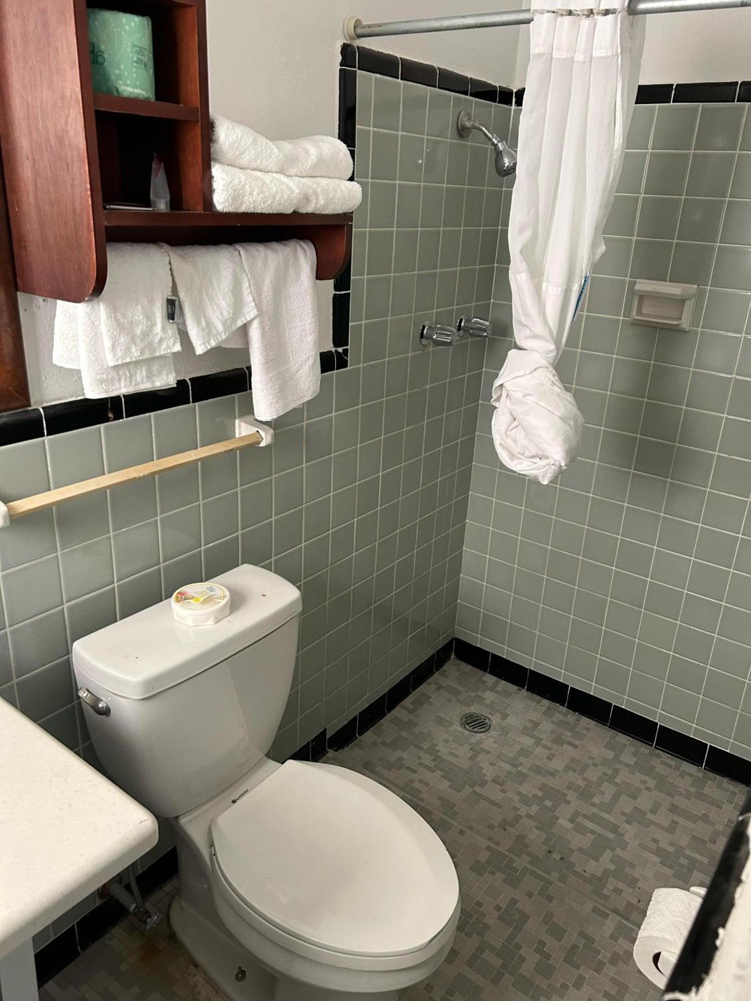Steven Motel Окала Екстериор снимка