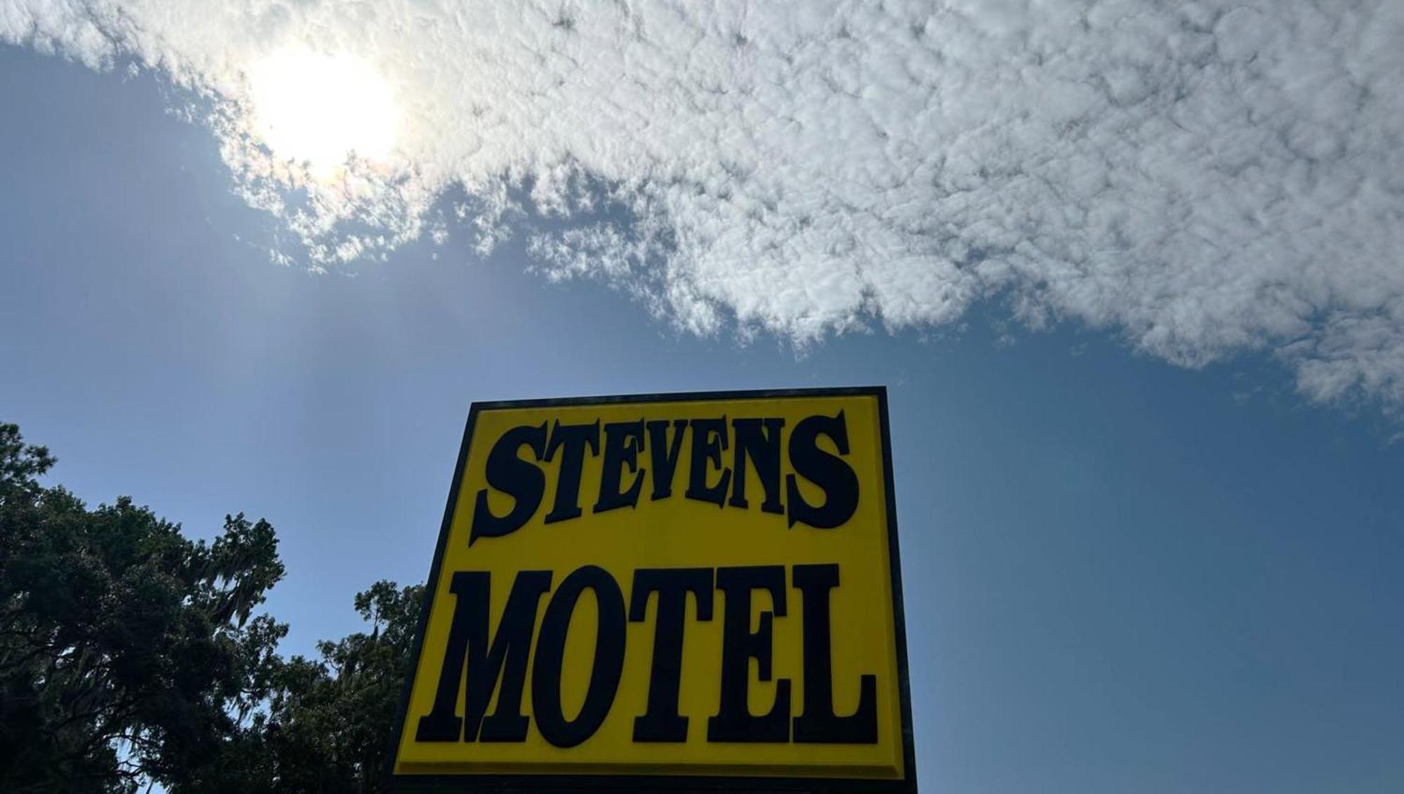 Steven Motel Окала Екстериор снимка